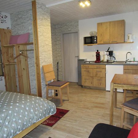 Ferienapartments Am Dorfplatz Langscheid  Extérieur photo