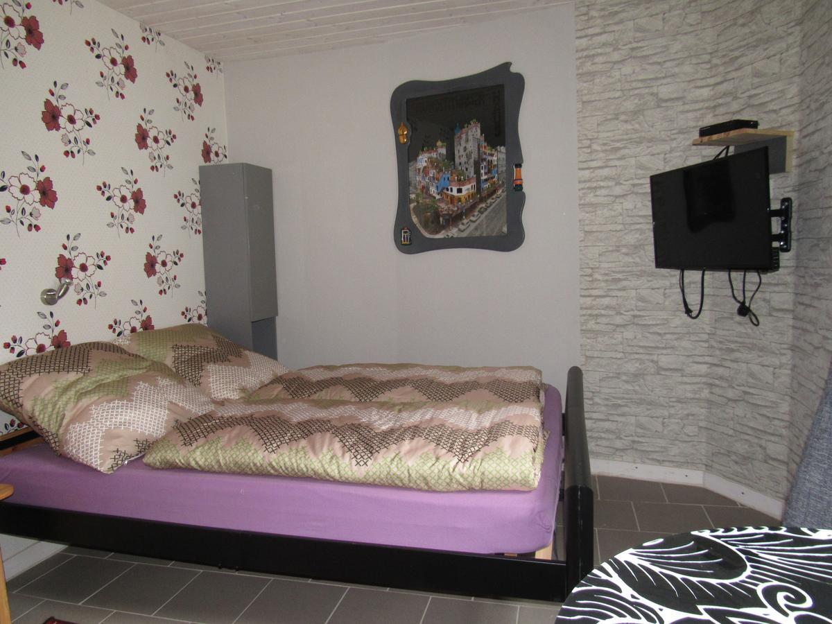 Ferienapartments Am Dorfplatz Langscheid  Extérieur photo